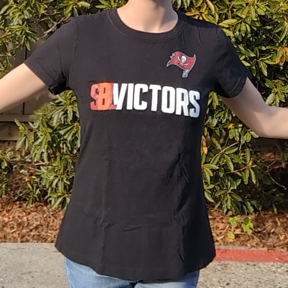 🏈 NFL Tampa Bay Buccaneers Super Bowl LV Champions 2020 Nike T-Shirt
